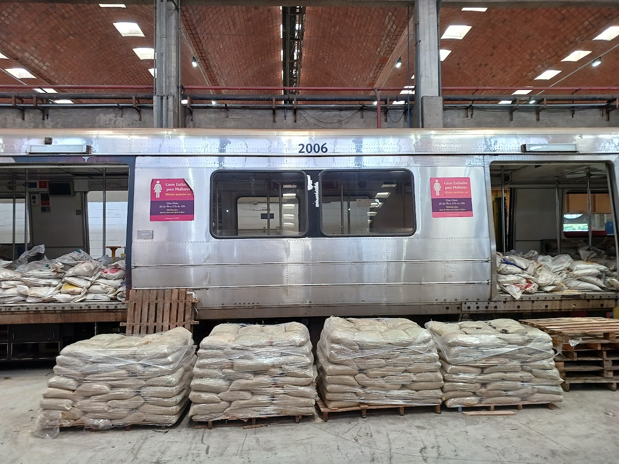 Equipamentos de aquisição durante o ensaio no Metrô RJ